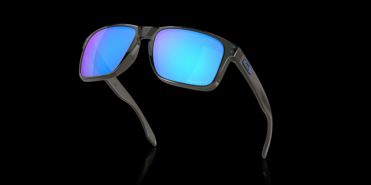 Holbrook XL Grey Smoke w/ Prizm Sapphire Polarized Injected