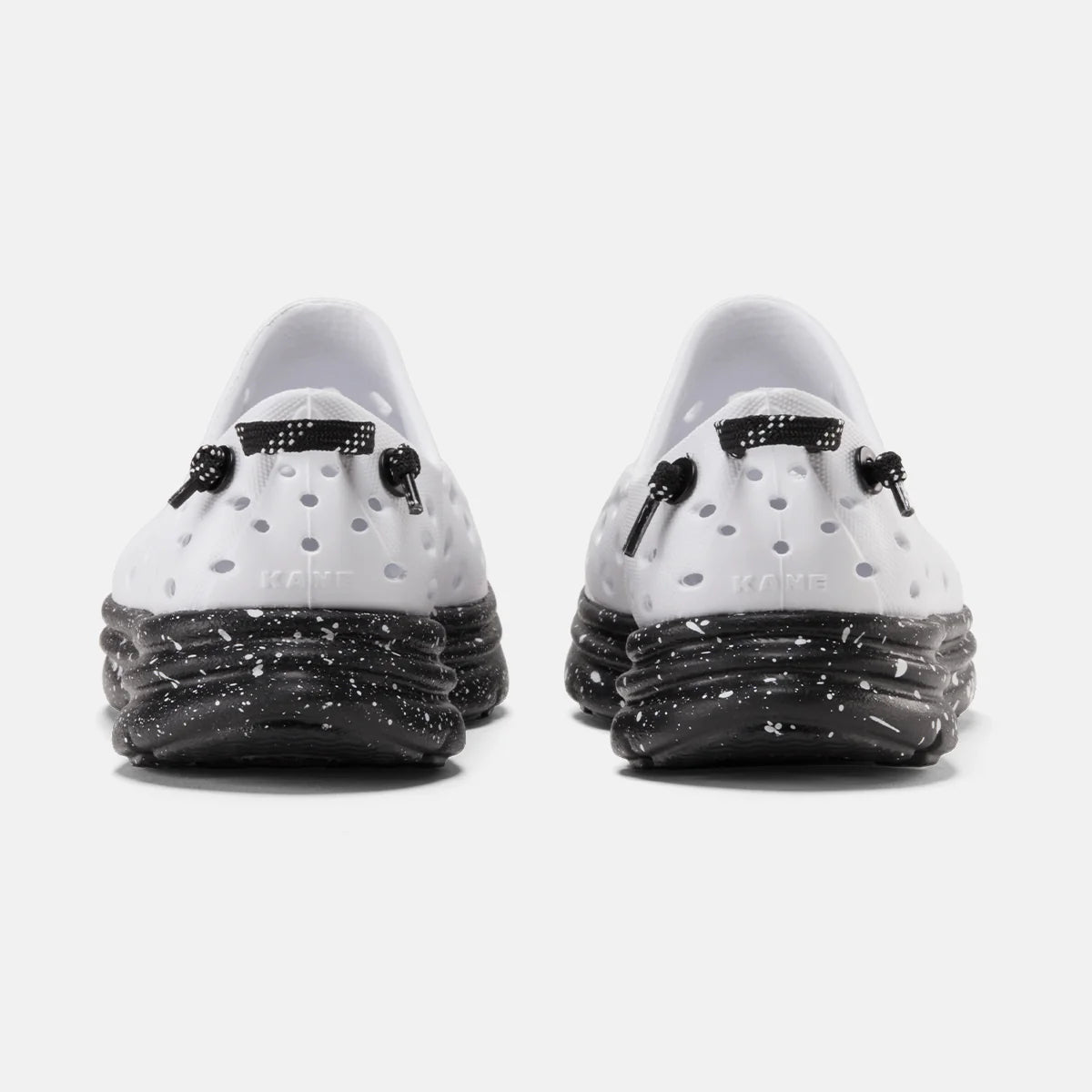 REVIVE KIDS WHITE/BLACK SPECKLE