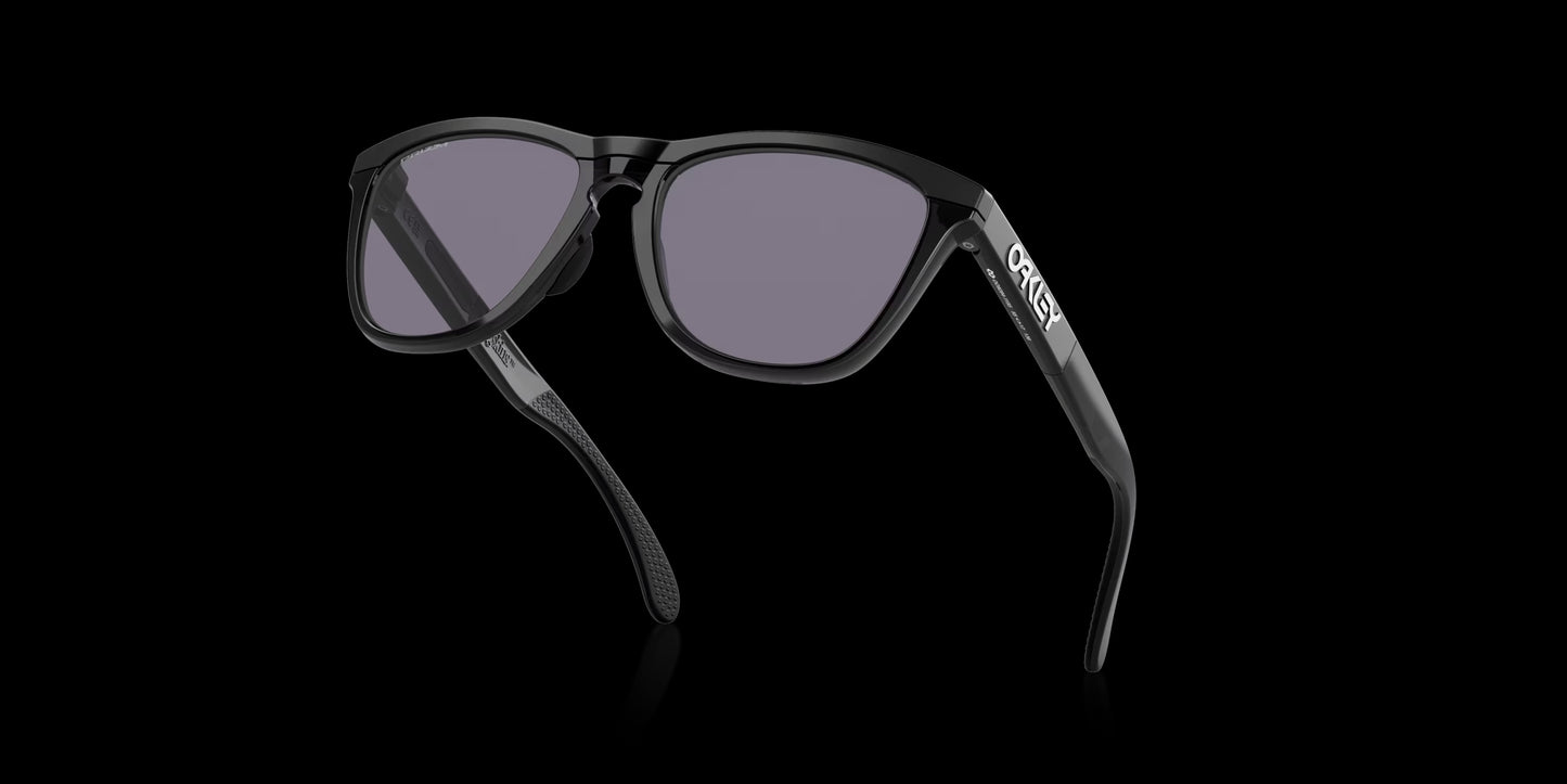 Exchange Sun Matte Black w/ Prizm Black Polarized Injected