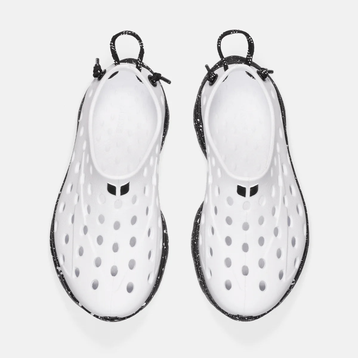 REVIVE KIDS WHITE/BLACK SPECKLE