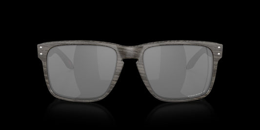 Holbrook XL Woodgrain w/ Prizm Black Polarized Injected