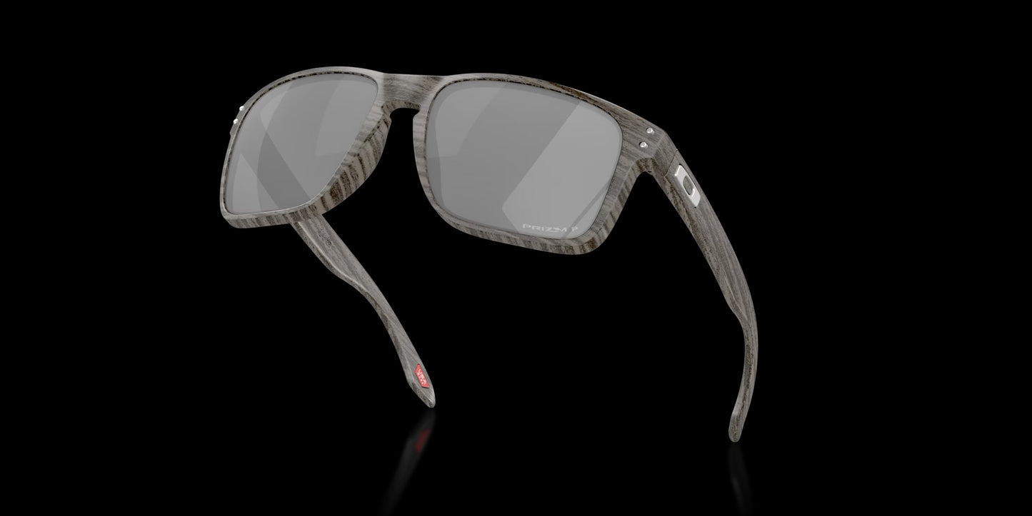 Holbrook XL Woodgrain w/ Prizm Black Polarized Injected