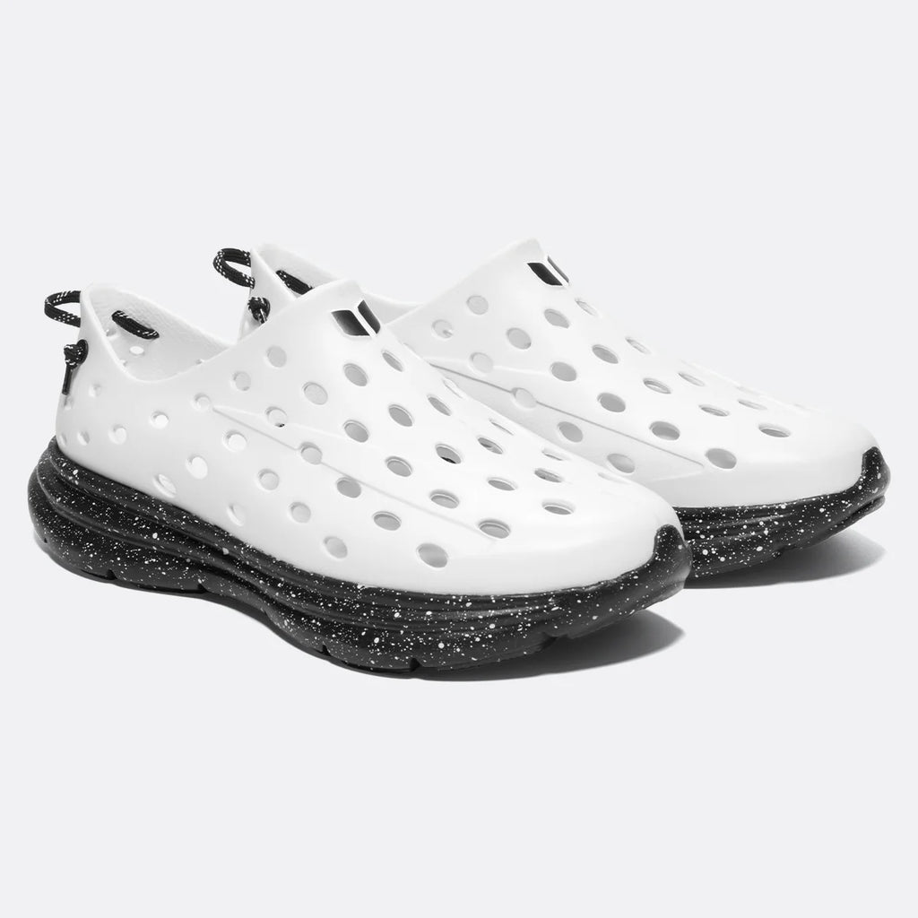 Revive White/Black Speckle