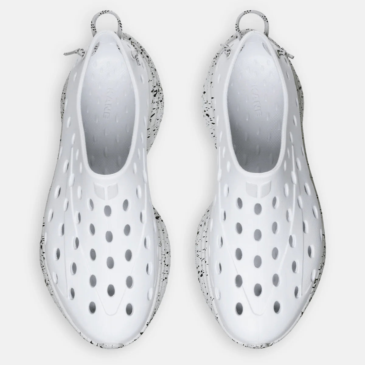 Kane Revive White/Grey Speckle