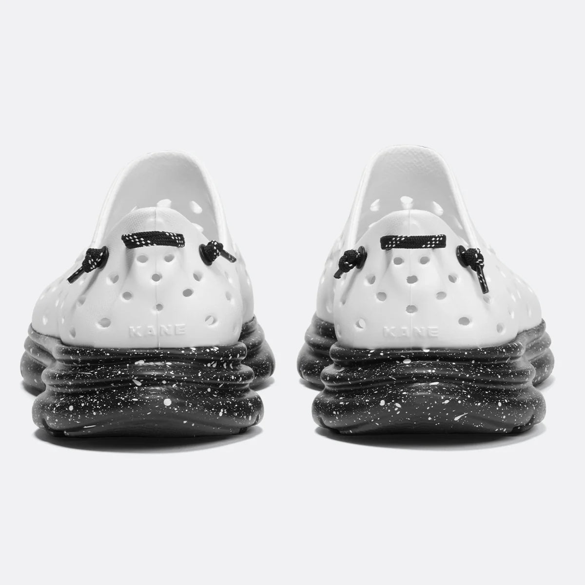 Revive White/Black Speckle